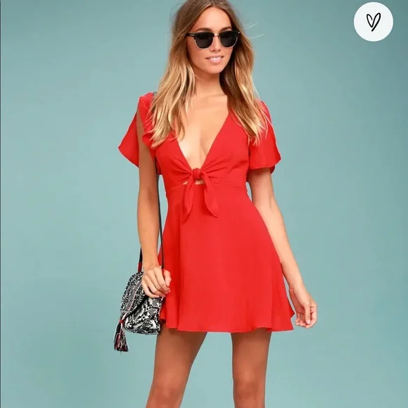 Lulu’s Tie Front Skater Dress - Picture 1 of 7